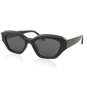 Сонцезахисні окуляри SumWin 72302 C1 чорний чорний
