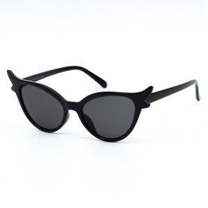 Солнцезащитные очки SumWin 92136 C4 черный